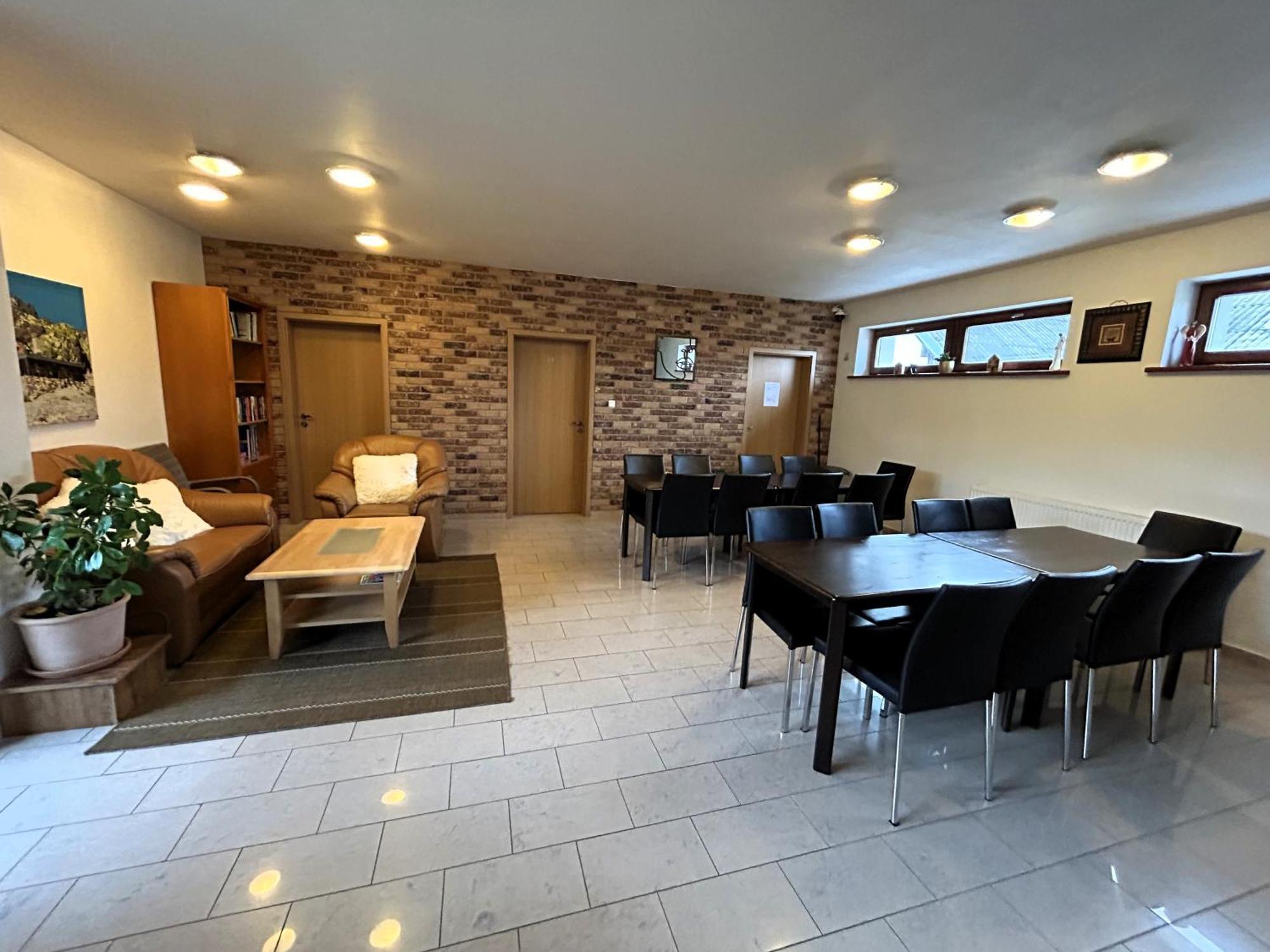 Hotel Tatransky Dom Sk Veľký Slavkov Esterno foto