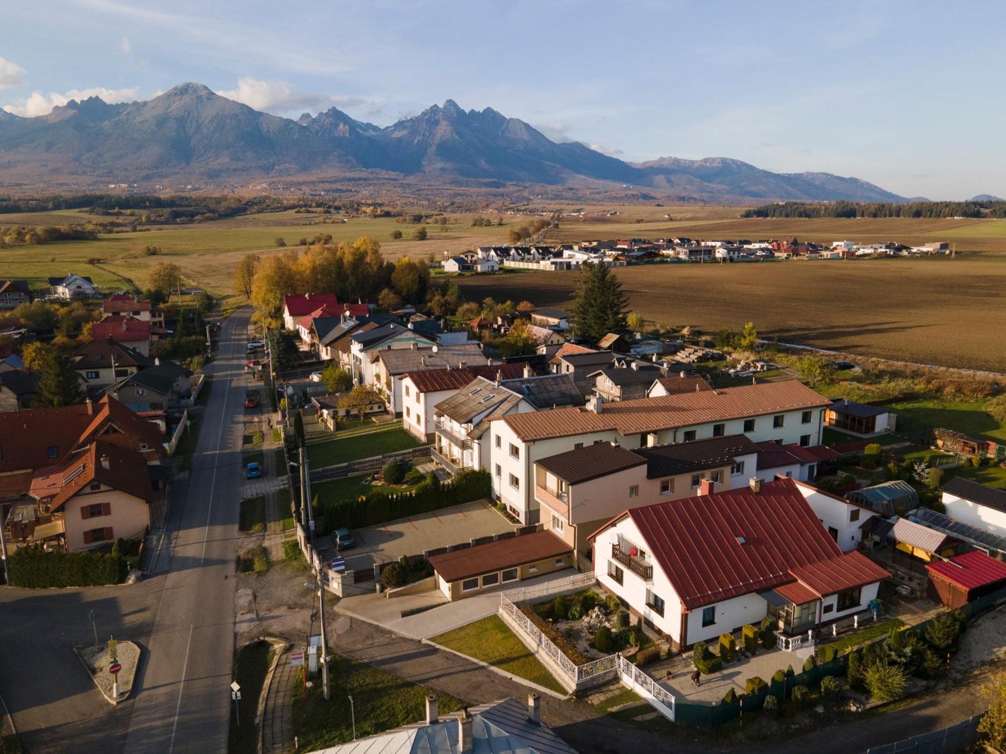 Hotel Tatransky Dom Sk Veľký Slavkov Esterno foto